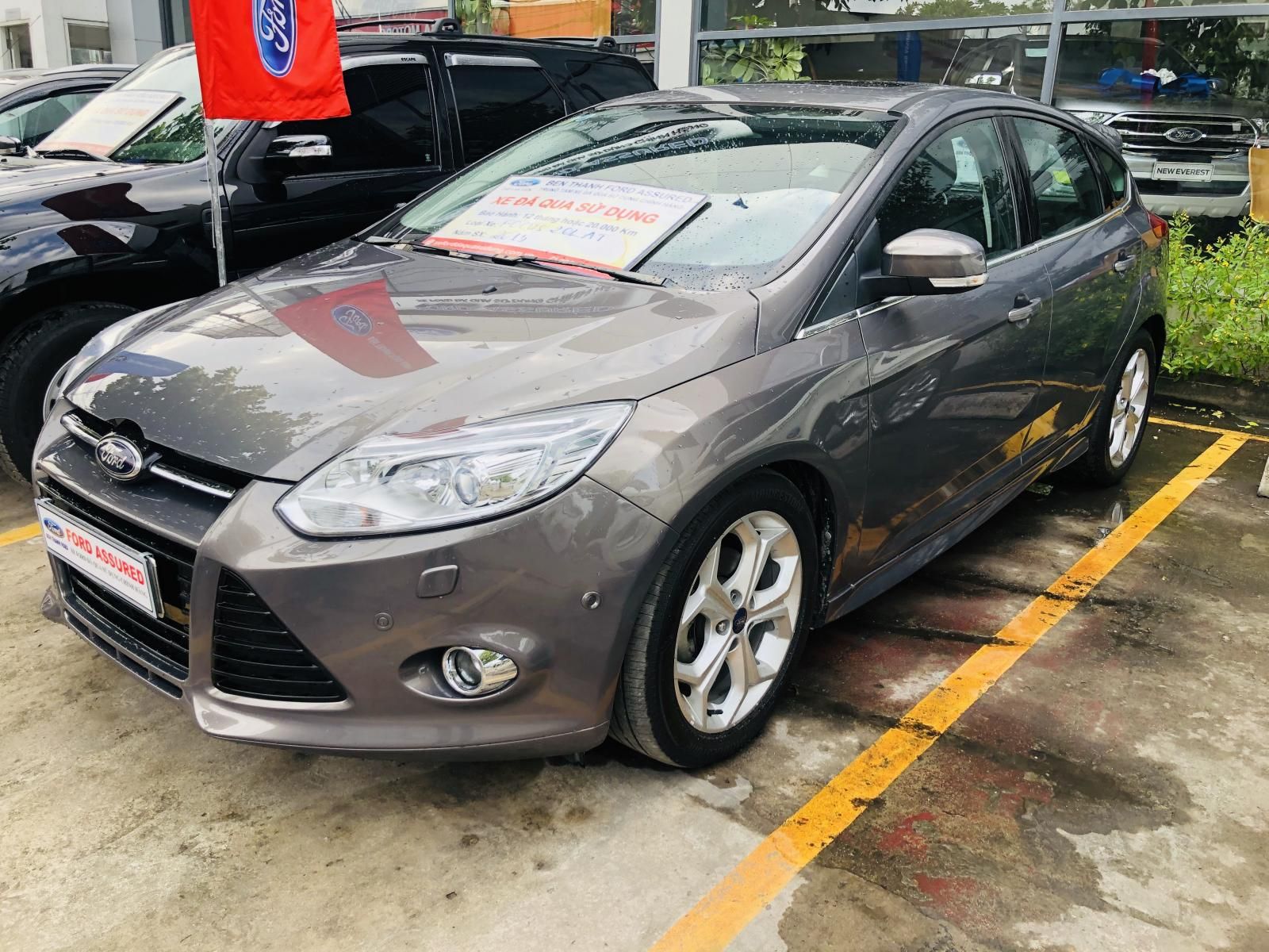 Ford Focus 2015 - Bến Thành Ford cần bán xe cũ Ford Focus sản xuất năm 2015, màu xám