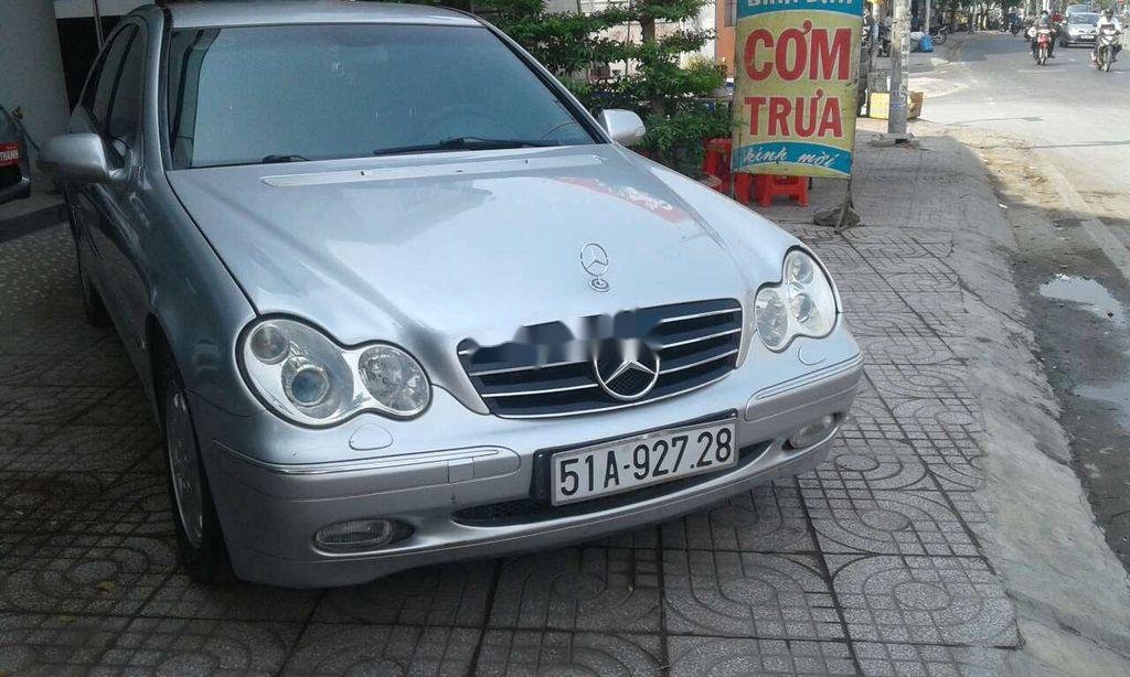 Mercedes-Benz C class 2003 - Bán Mercedes C class sản xuất năm 2003, màu bạc, nhập khẩu