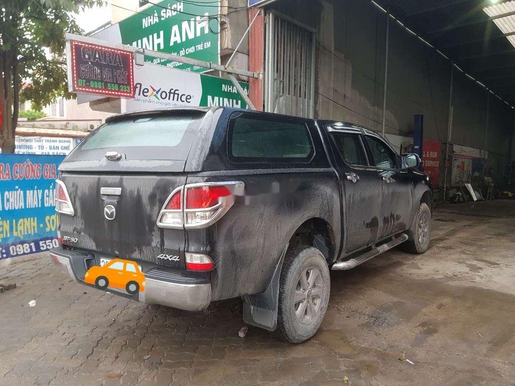 Mazda BT 50 2017 - Cần bán lại xe Mazda BT 50 đời 2017, màu đen