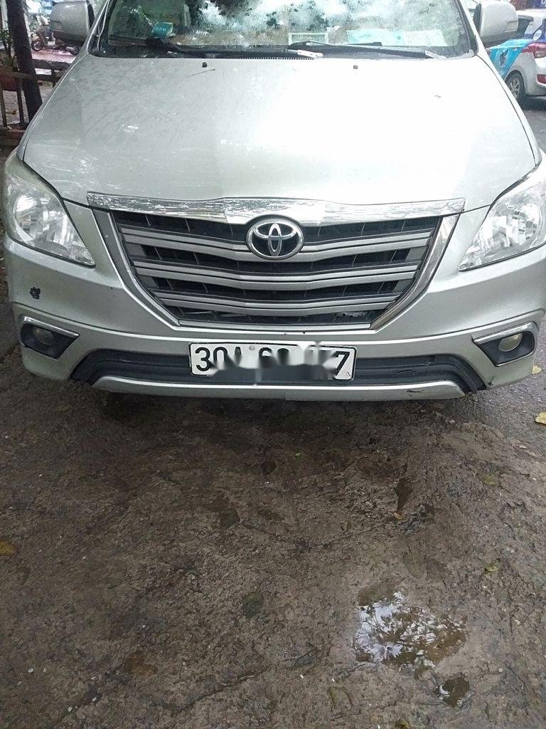 Toyota Innova 2015 - Bán Toyota Innova năm sản xuất 2015, 600tr