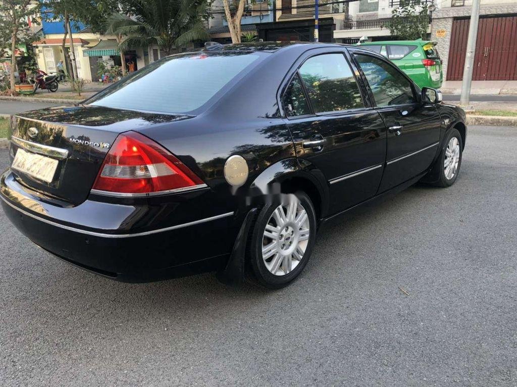 Ford Mondeo   2004 - Cần bán xe Ford Mondeo 2004, màu đen, 142 triệu