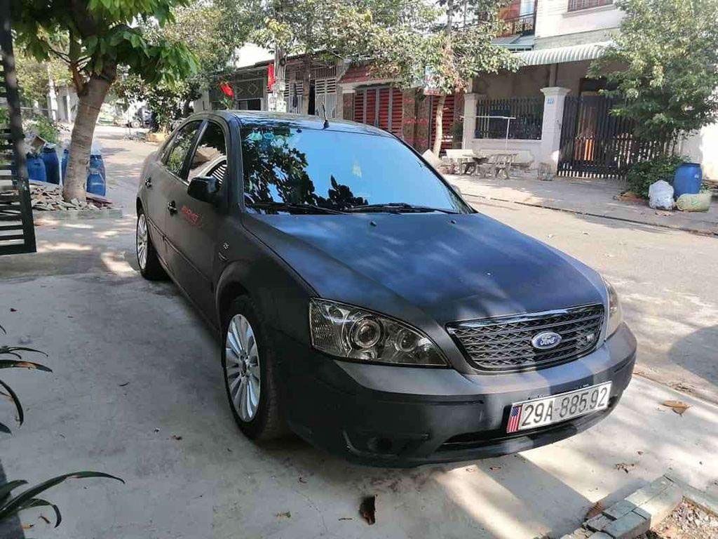 Ford Mondeo 2005 - Bán ô tô Ford Mondeo đời 2005, màu xám, nhập khẩu giá cạnh tranh