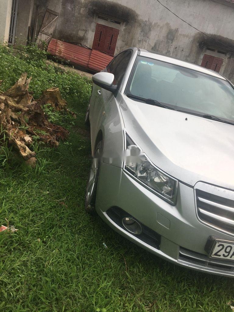 Chevrolet Lacetti 2009 - Cần bán xe Chevrolet Lacetti đời 2009, màu bạc, xe nhập giá cạnh tranh