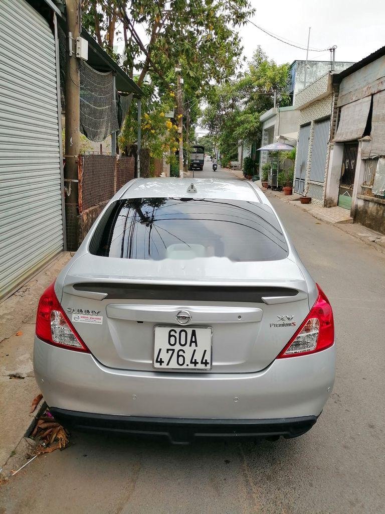 Nissan Sunny 2018 - Bán Nissan Sunny đời 2018, màu bạc, 379 triệu