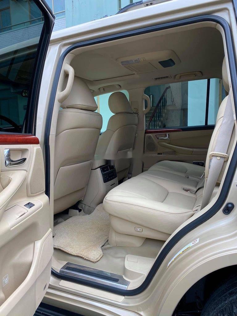 Lexus LX 2008 - Bán xe Lexus LX 570 sản xuất năm 2008, màu vàng, xe nhập như mới