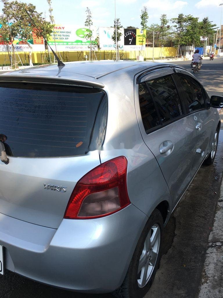 Toyota Yaris   2008 - Bán Toyota Yaris năm 2008, màu bạc, xe nhập