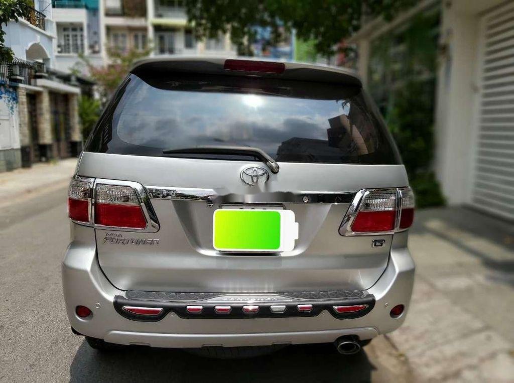 Toyota Fortuner   2009 - Cần bán Toyota Fortuner đời 2009, màu bạc, giá 489tr