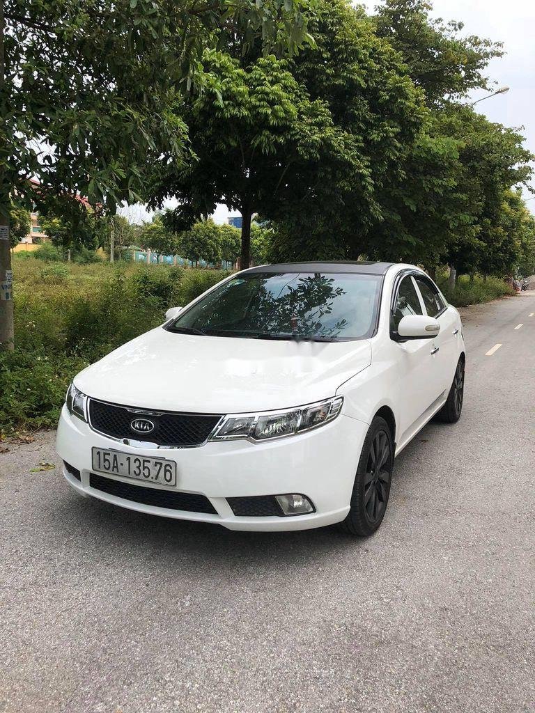 Kia Cerato 2009 - Xe Kia Cerato đời 2009, màu trắng, giá tốt