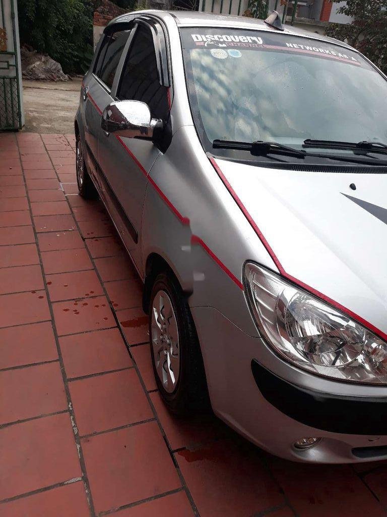 Hyundai Getz 2010 - Bán Hyundai Getz năm 2010, màu bạc, xe nhập