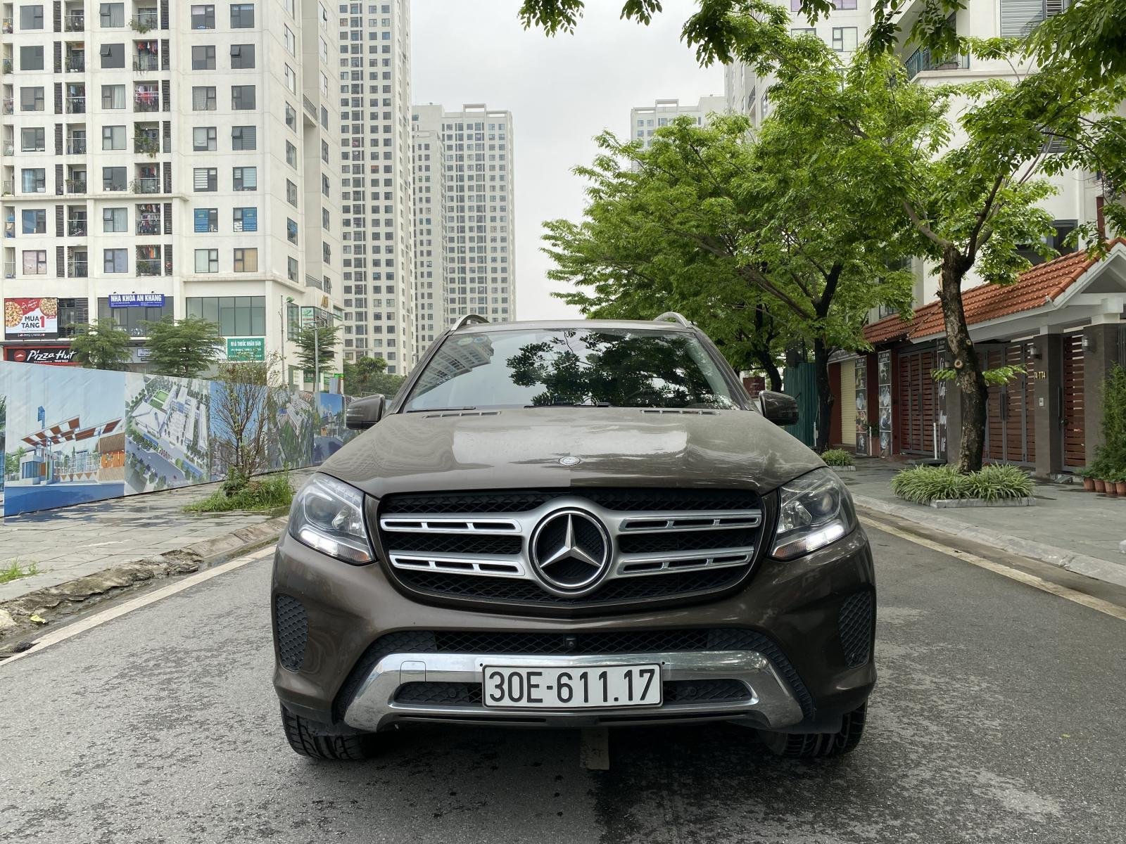 Mercedes-Benz GLS 400 2016 - Bán xe Mercedes GLS 400 đời 2017, màu nâu, xe chính chủ