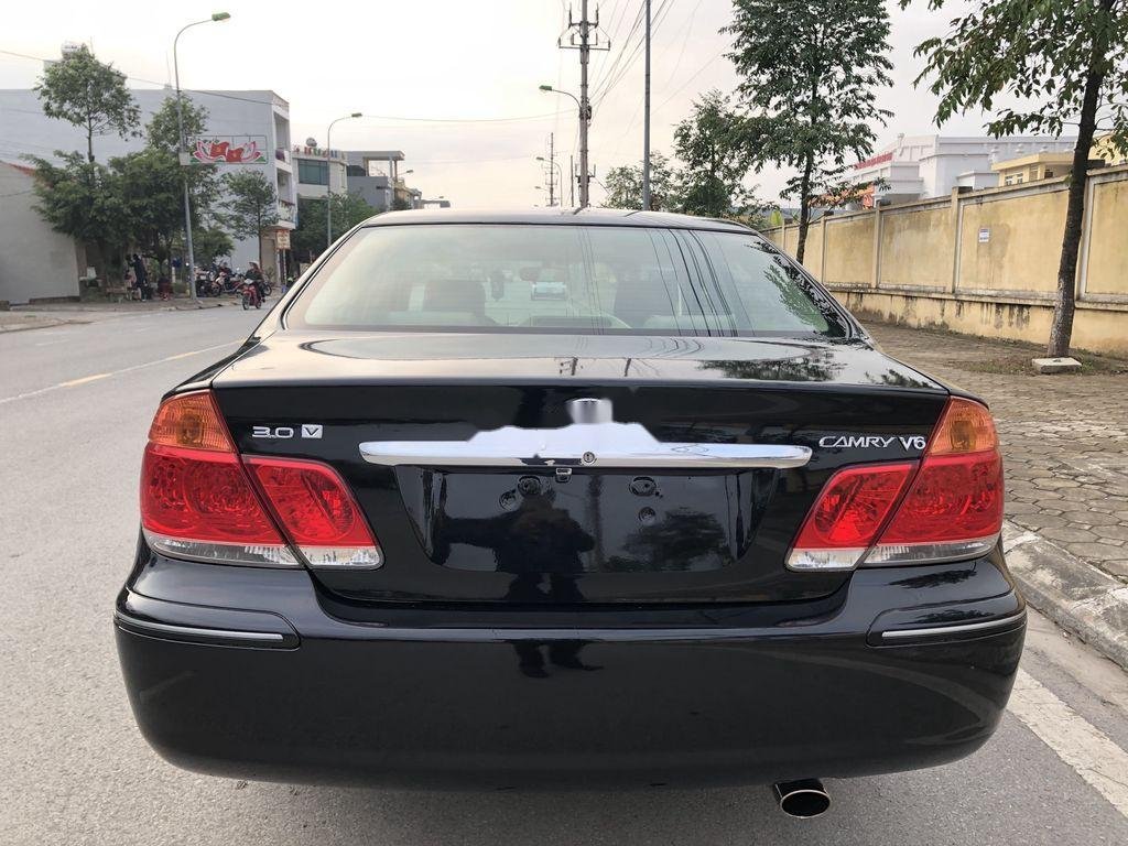 Toyota Camry    2004 - Bán ô tô Toyota Camry sản xuất năm 2004