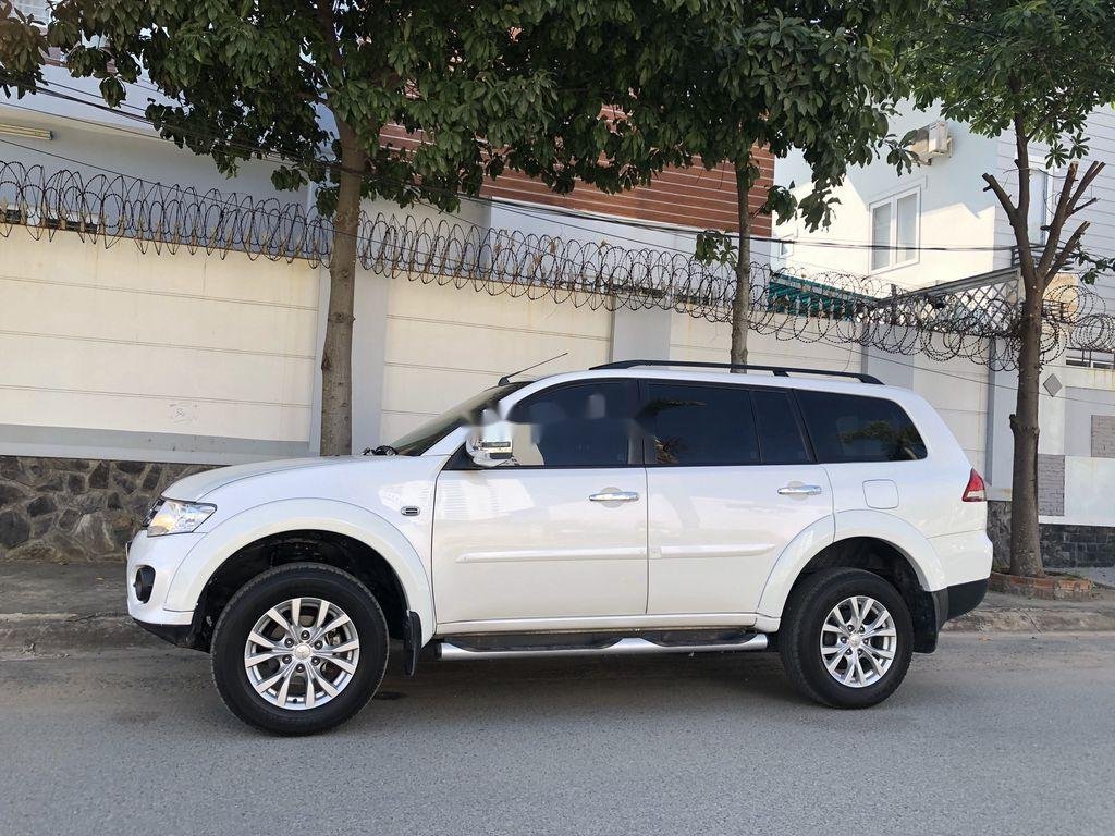 Mitsubishi Pajero Sport 2017 - Bán xe Mitsubishi Pajero Sport năm 2017, giá tốt