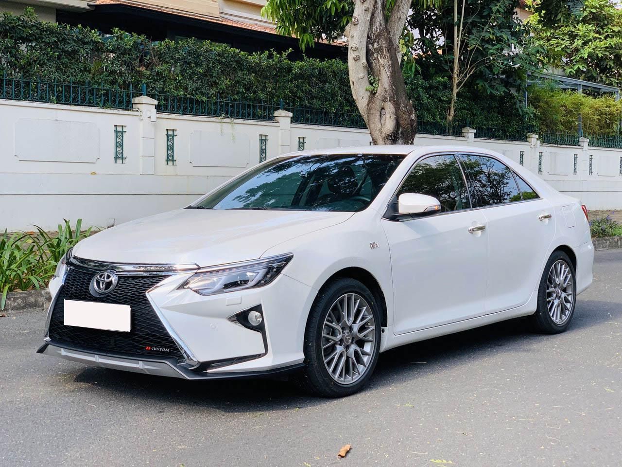 Toyota Camry 2.5Q 2018 - Bán ô tô Toyota Camry 2.5Q 2018, màu trắng, giá hấp dẫn