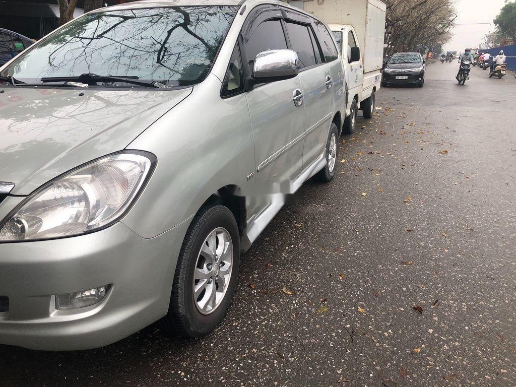 Toyota Innova     2008 - Cần bán Toyota Innova sản xuất năm 2008