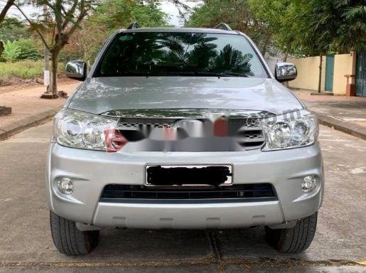 Toyota Fortuner   2010 - Bán Toyota Fortuner 2.7V 4x4 AT 2010, giá cạnh tranh