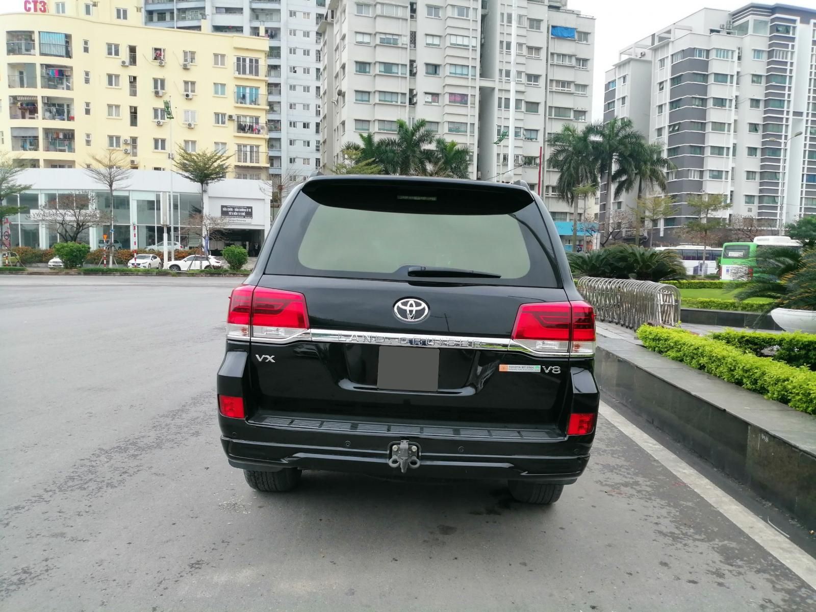 Toyota Land Cruiser VX 2016 - Bán Toyota Land Cruiser VX sản xuất 2016, màu đen, nhập khẩu nguyên chiếc