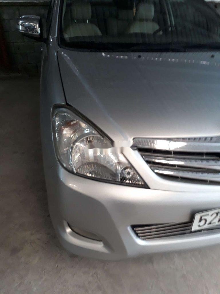 Toyota Innova   2008 - Cần bán lại xe Toyota Innova sản xuất 2008, màu bạc