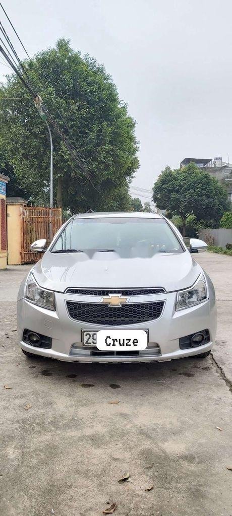 Chevrolet Cruze   2010 - Bán Chevrolet Cruze 2010, màu bạc, chính chủ