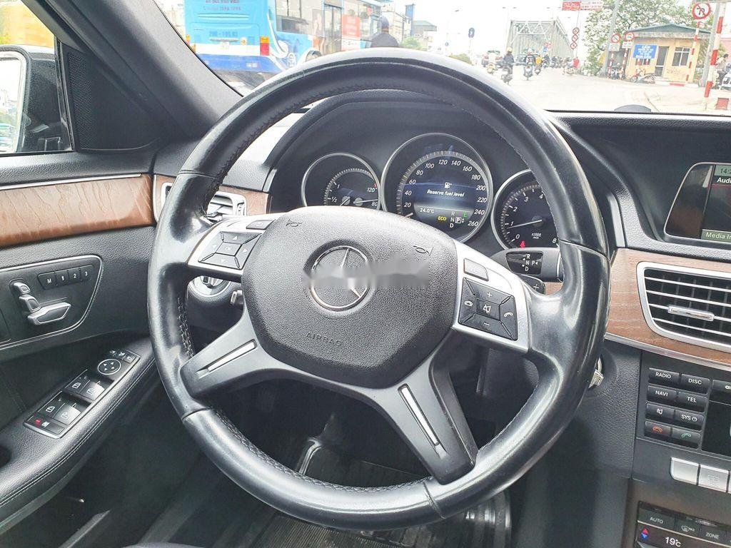 Mercedes-Benz E class 2014 - Cần bán lại xe Mercedes E class đời 2014, màu đen