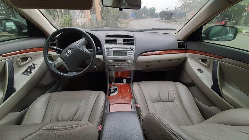 Toyota Camry 2008 - Cần bán gấp Toyota Camry năm 2008, màu đen, nhập khẩu, giá 440tr