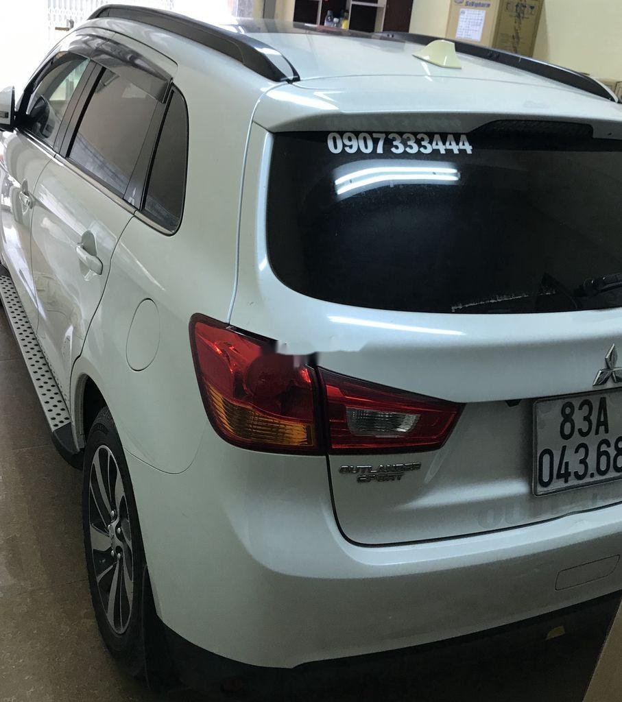 Mitsubishi Outlander     2014 - Bán ô tô Mitsubishi Outlander năm 2014, nhập khẩu nguyên chiếc, giá 600tr