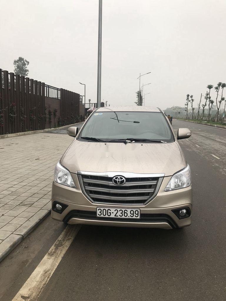 Toyota Innova      2015 - Cần bán Toyota Innova năm sản xuất 2015, 445 triệu