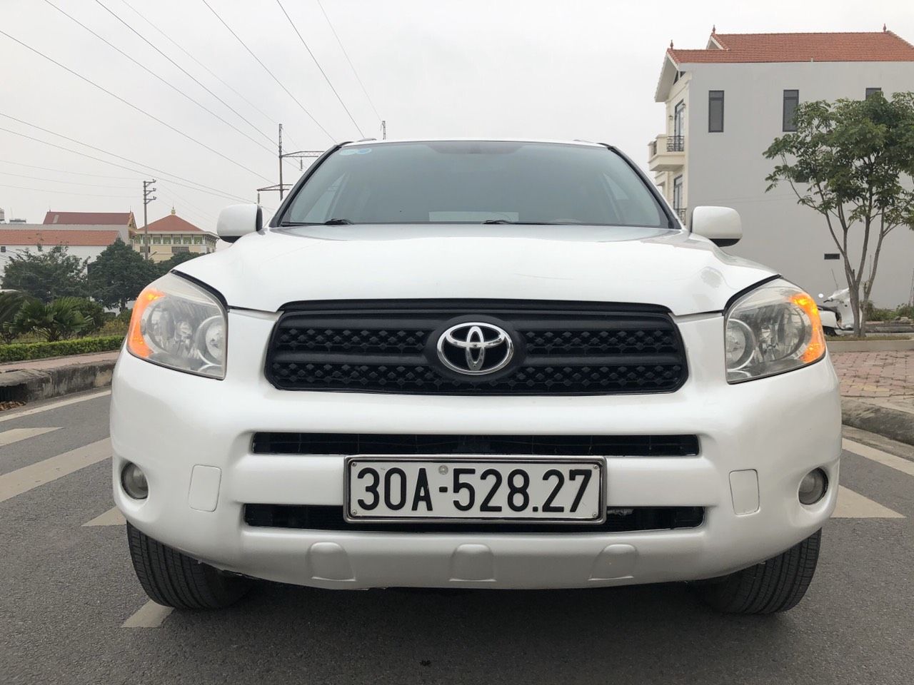 Toyota RAV4 2007 - Chính chủ bán xe Toyota RAV4 đời 2008, màu trắng, số tự động