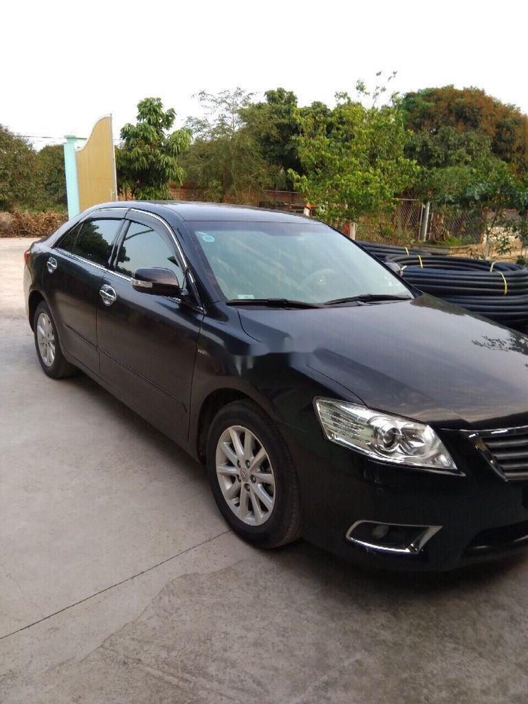 Toyota Camry      2011 - Cần bán Toyota Camry 2011, giá chỉ 620 triệu