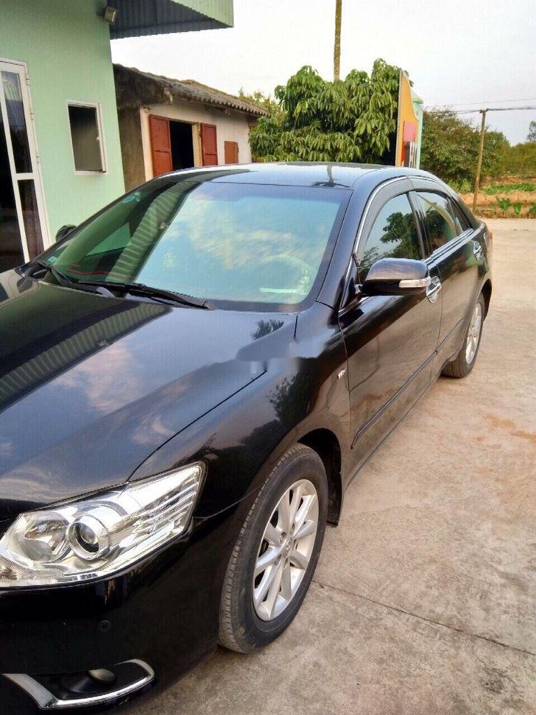 Toyota Camry      2011 - Cần bán Toyota Camry 2011, giá chỉ 620 triệu