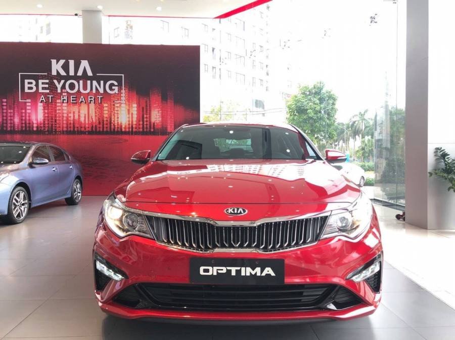 Kia Optima  2.0L ATH  2020 - Cần bán xe Kia Optima 2.0L ATH năm 2020, màu đỏ