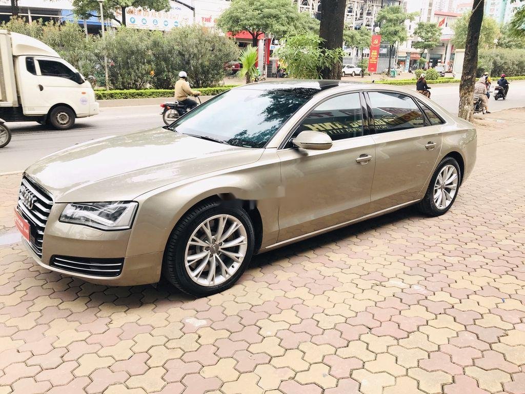 Audi A8    2011 - Cần bán gấp Audi A8 đời 2011, xe nhập