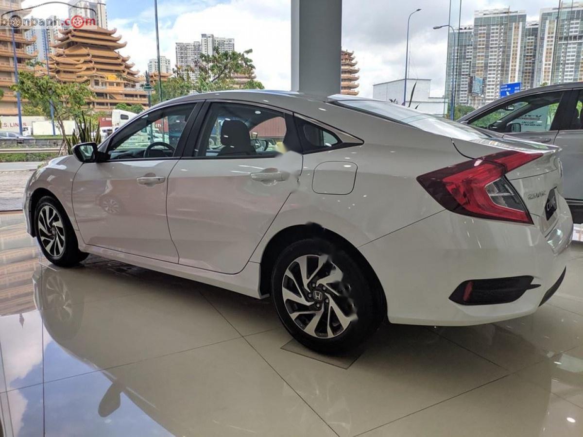 Honda Civic 2019 - Cần bán xe Honda Civic E 1.8 AT đời 2019, màu trắng, nhập khẩu nguyên chiếc, 729tr