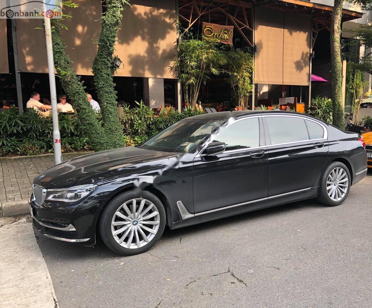 BMW 7 Series   2016 - Bán BMW 740li 2016, màu đen, xe nhập