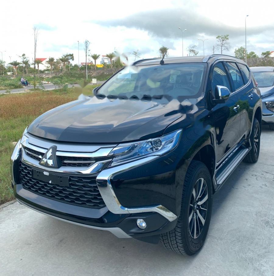 Mitsubishi Pajero Sport 2019 - Bán Mitsubishi Pajero Sport 2.4D 4x2 MT đời 2019, màu đen, nhập từ THÁI, giá 887tr