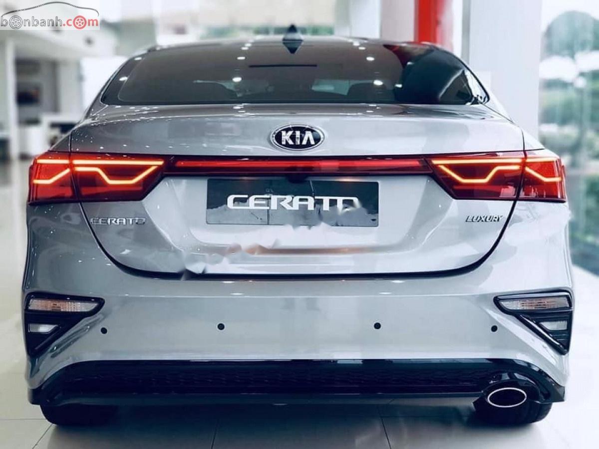 Kia Cerato   2020 - Cần bán xe Kia Cerato 1.6 AT Luxury đời 2020, màu đỏ, giá tốt