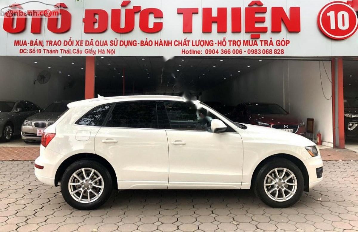 Audi Q5   2011 - Bán Audi Q5 2.0 AT sản xuất 2011, màu trắng, xe nhập 