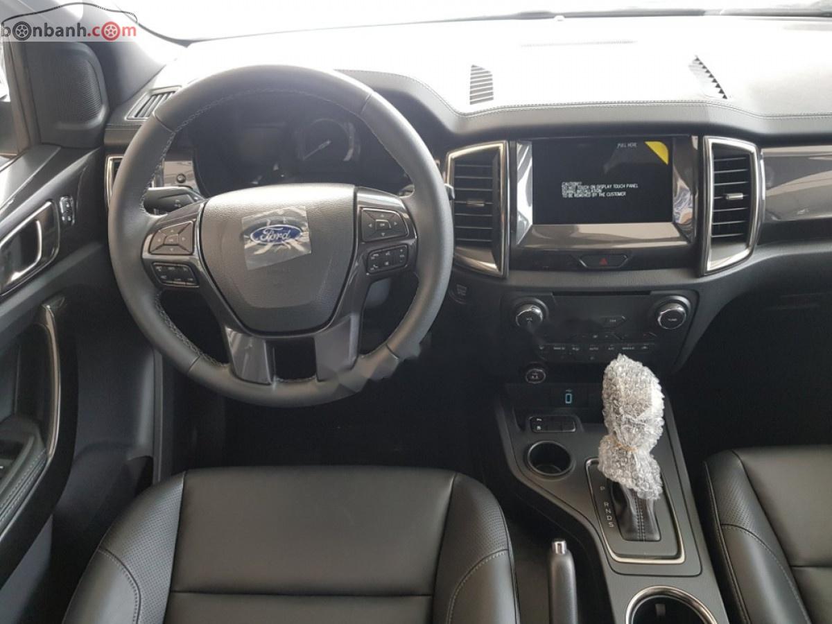 Ford Everest   2020 - Bán Ford Everest Titanium 2.0L 4x2 AT 2020, màu xanh lam, nhập khẩu 