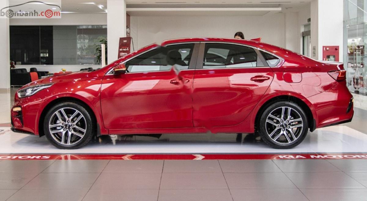 Kia Cerato   2020 - Cần bán Kia Cerato 1.6 AT Luxury sản xuất năm 2020, màu đỏ 