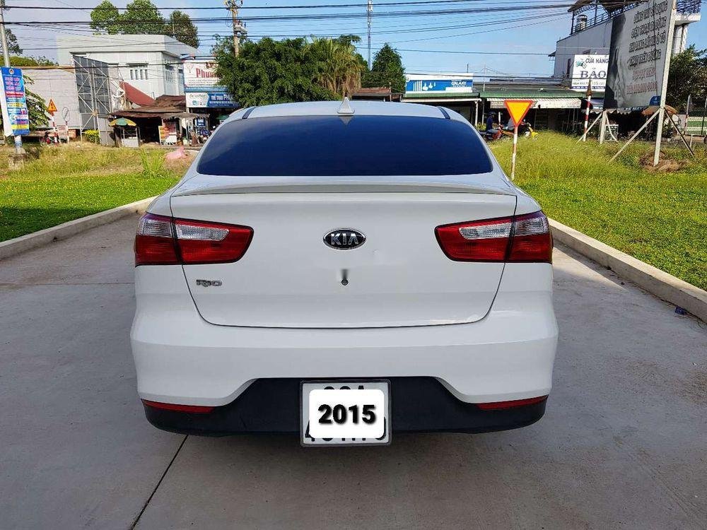 Kia Rio 2015 - Cần bán lại xe Kia Rio năm 2015, nhập khẩu