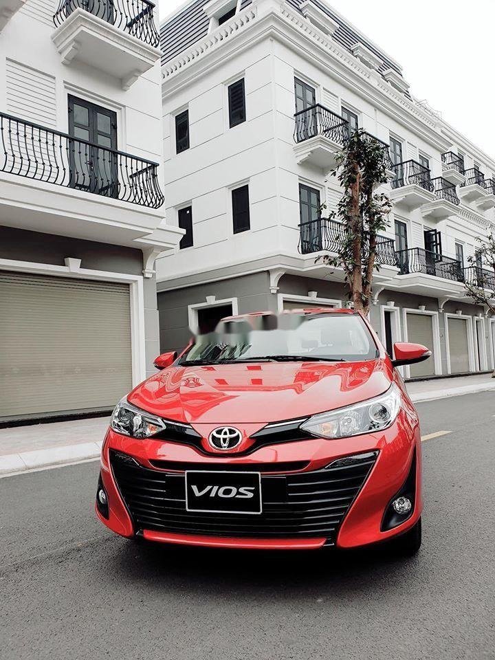 Toyota Vios   2020 - Bán ô tô Toyota Vios năm sản xuất 2020, màu đỏ