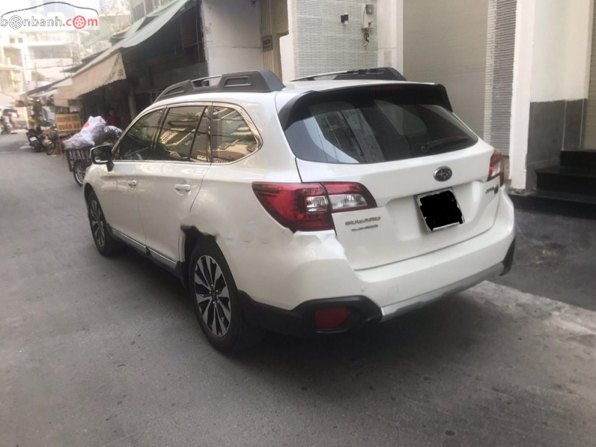 Subaru Outback 2015 - Bán ô tô Subaru Outback đời 2015, màu trắng, nhập khẩu nguyên chiếc, giá chỉ 970 triệu