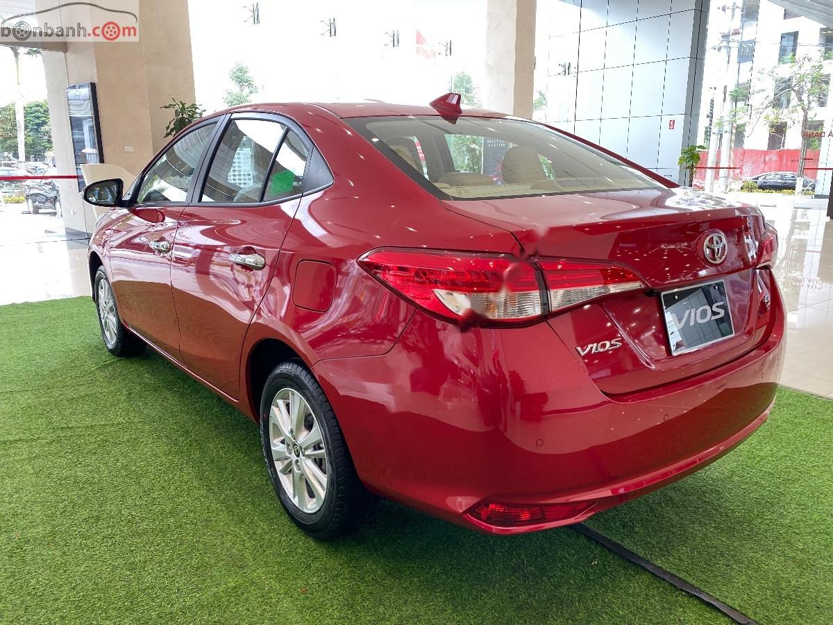 Toyota Vios   2020 - Cần bán Toyota Vios sản xuất năm 2020, màu đỏ, giá 555tr