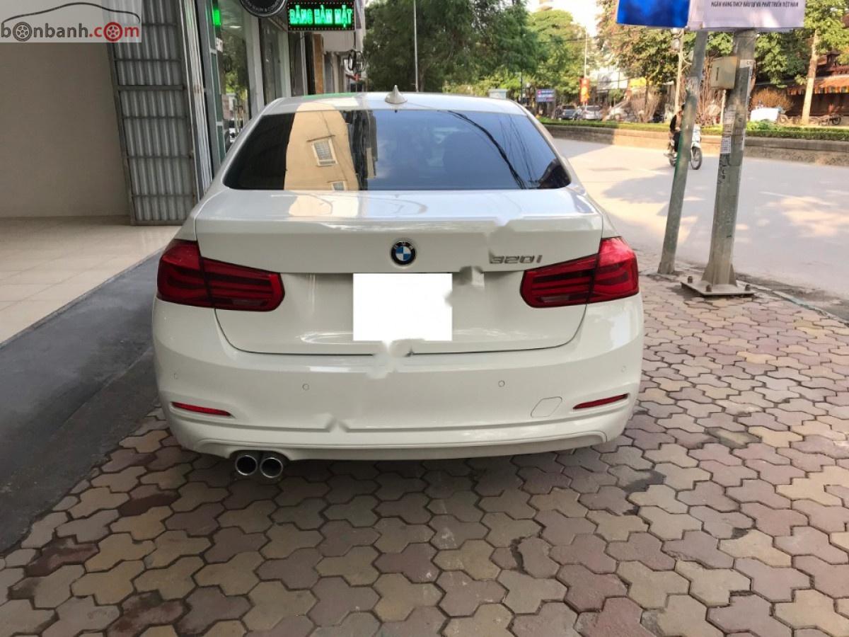 BMW 3 Series 320i 2016 - Cần bán xe BMW 3 Series 320i 2016, màu trắng, xe nhập số tự động