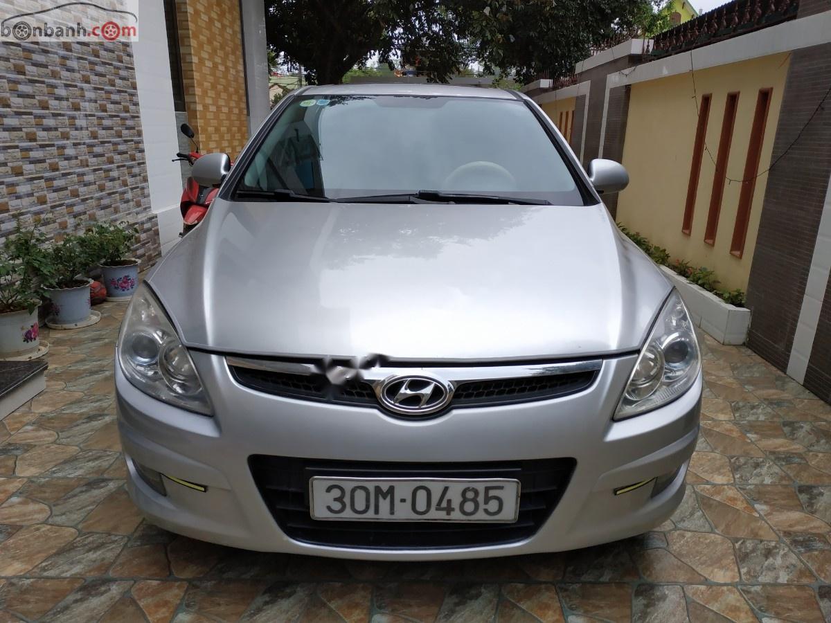 Hyundai i30   2007 - Bán Hyundai i30 2007, màu bạc, nhập khẩu 