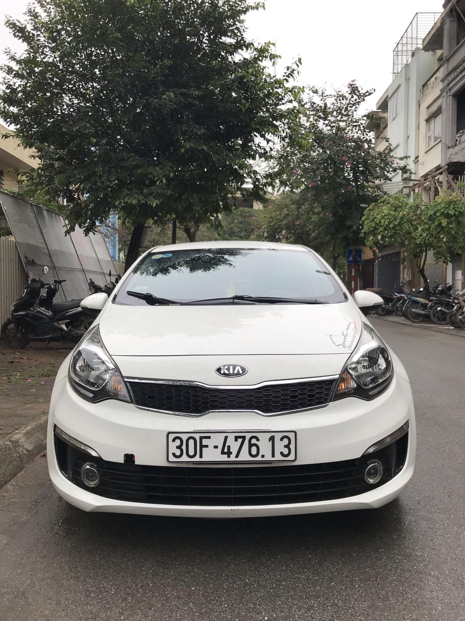 Kia Rio 2015 - Bán Kia Rio đời 2015, màu trắng, nhập khẩu nguyên chiếc