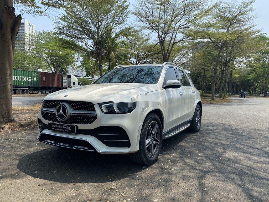 Mercedes-Benz GLE-Class 2019 - Cần bán lại xe Mercedes GLE450 4Matic năm 2019, màu trắng, nhập khẩu nguyên chiếc