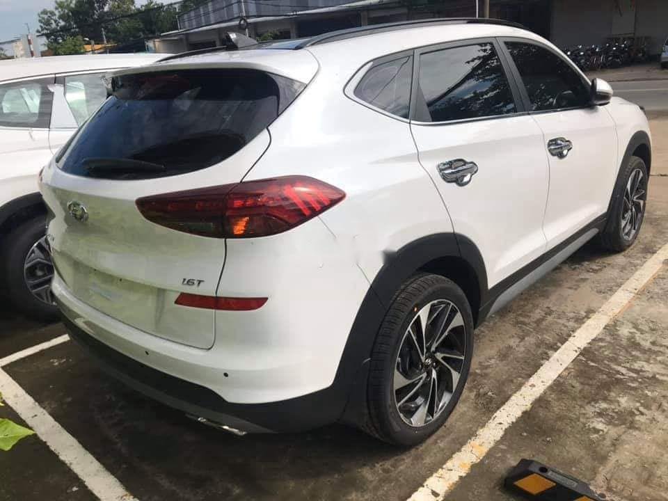 Hyundai Tucson    2020 - Cần bán xe Hyundai Tucson năm 2020, màu trắng, 867tr