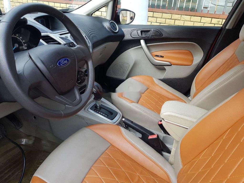 Ford Fiesta 2015 - Cần bán Ford Fiesta năm sản xuất 2015, giá chỉ 375 triệu