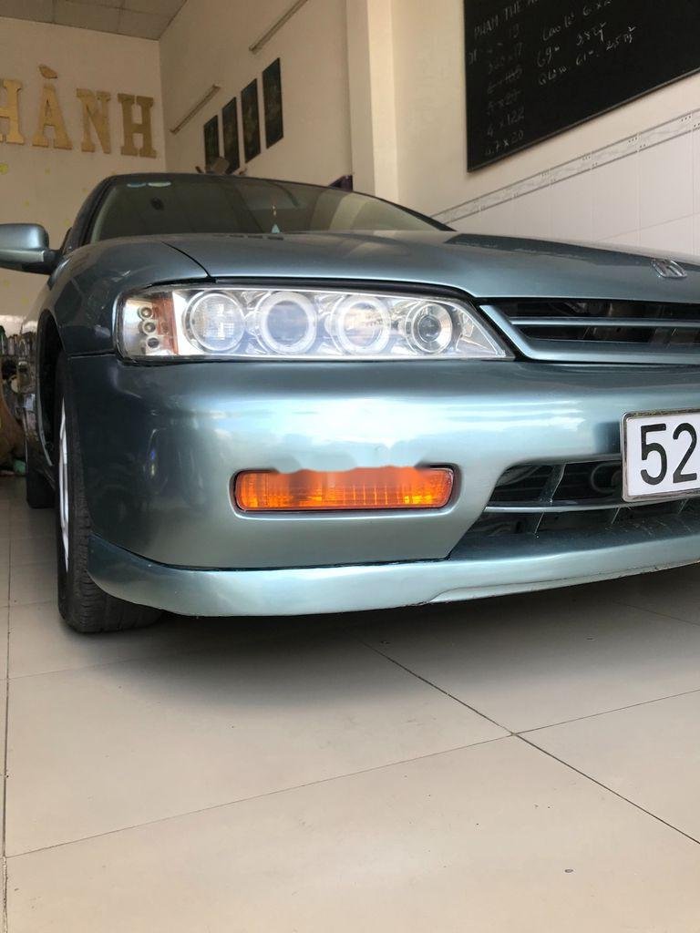 Honda Accord   1995 - Cần bán Honda Accord AT năm sản xuất 1995