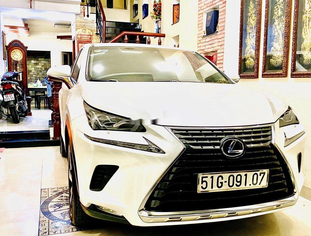 Lexus NX   2018 - Cần bán xe Lexus NX 2018, màu trắng, xe nhập như mới